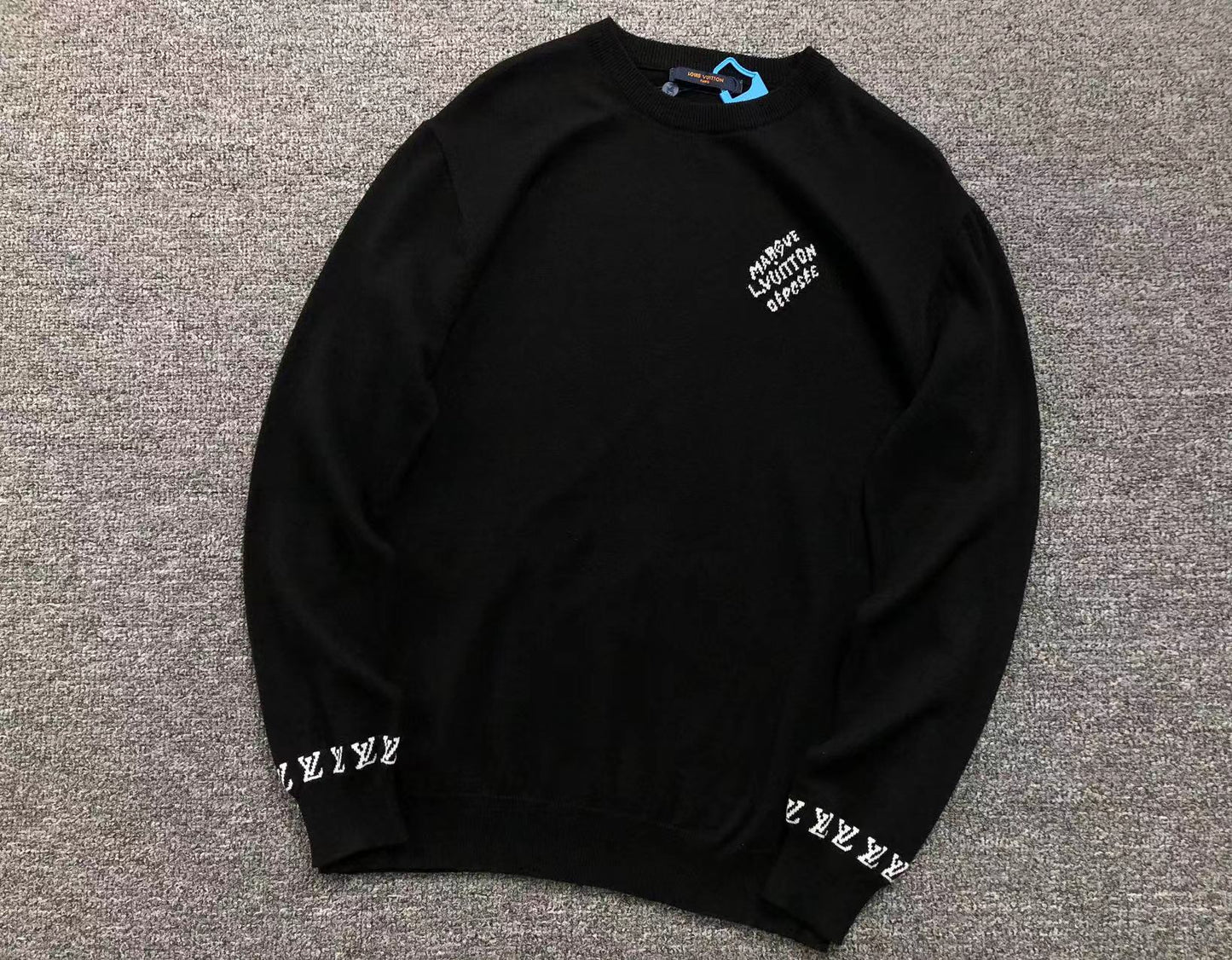 LOUIS VUITTON VERS SWEATER BLACK