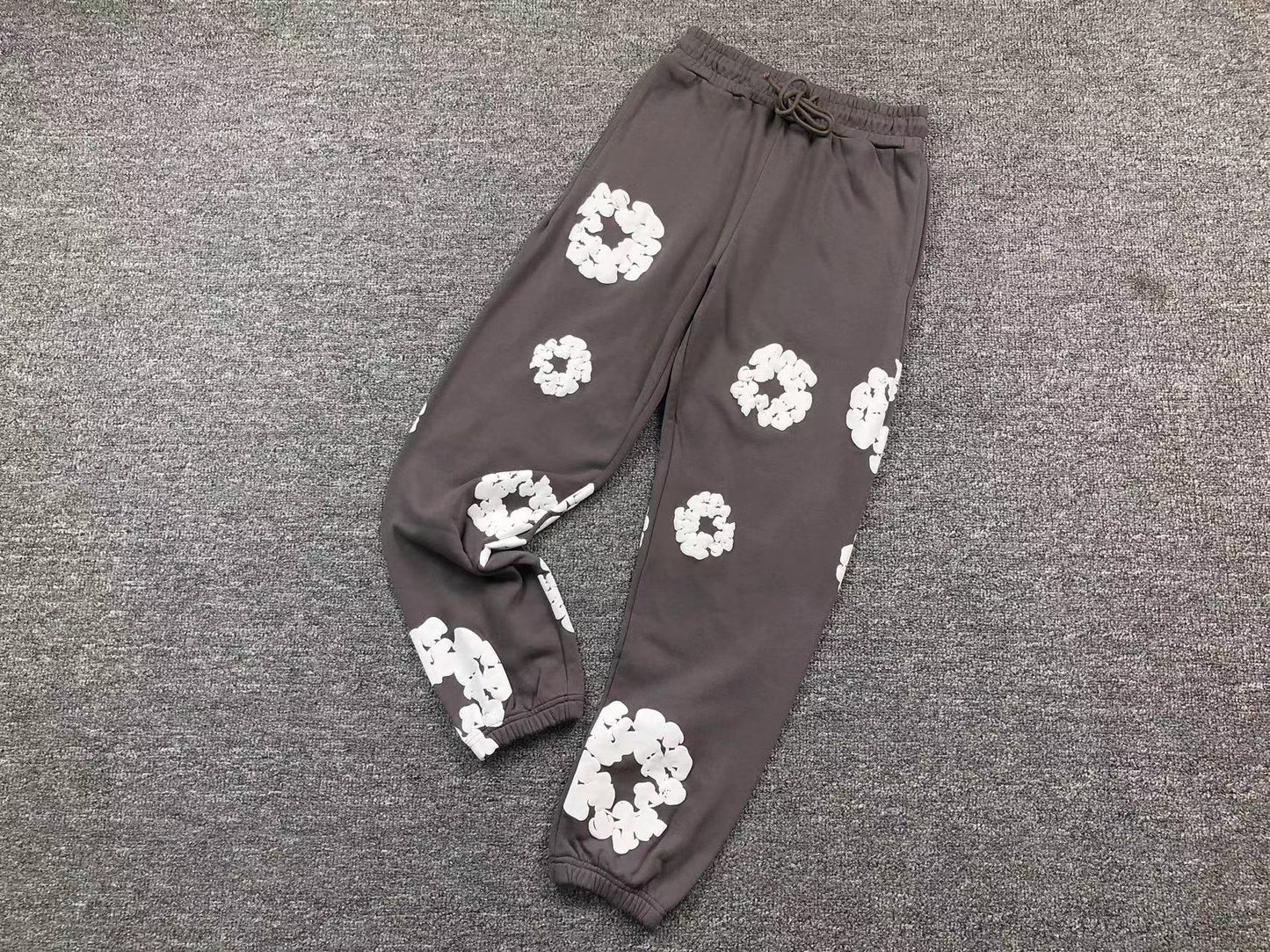 DENIM TEARS PANTS DARK-GREY/WHITE